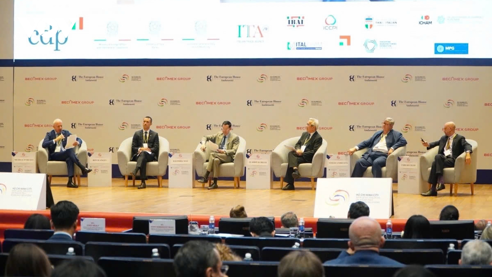 HCM City high-level dialogue fosters ASEAN-Italy economic relations